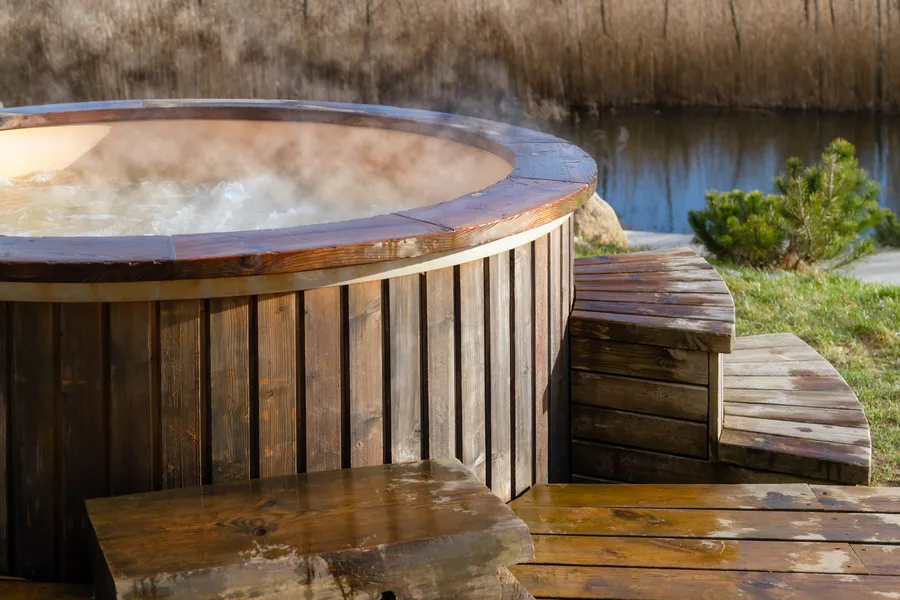 Hot Tub Removal Options For Limited Access Areas in Philadelphia, PA